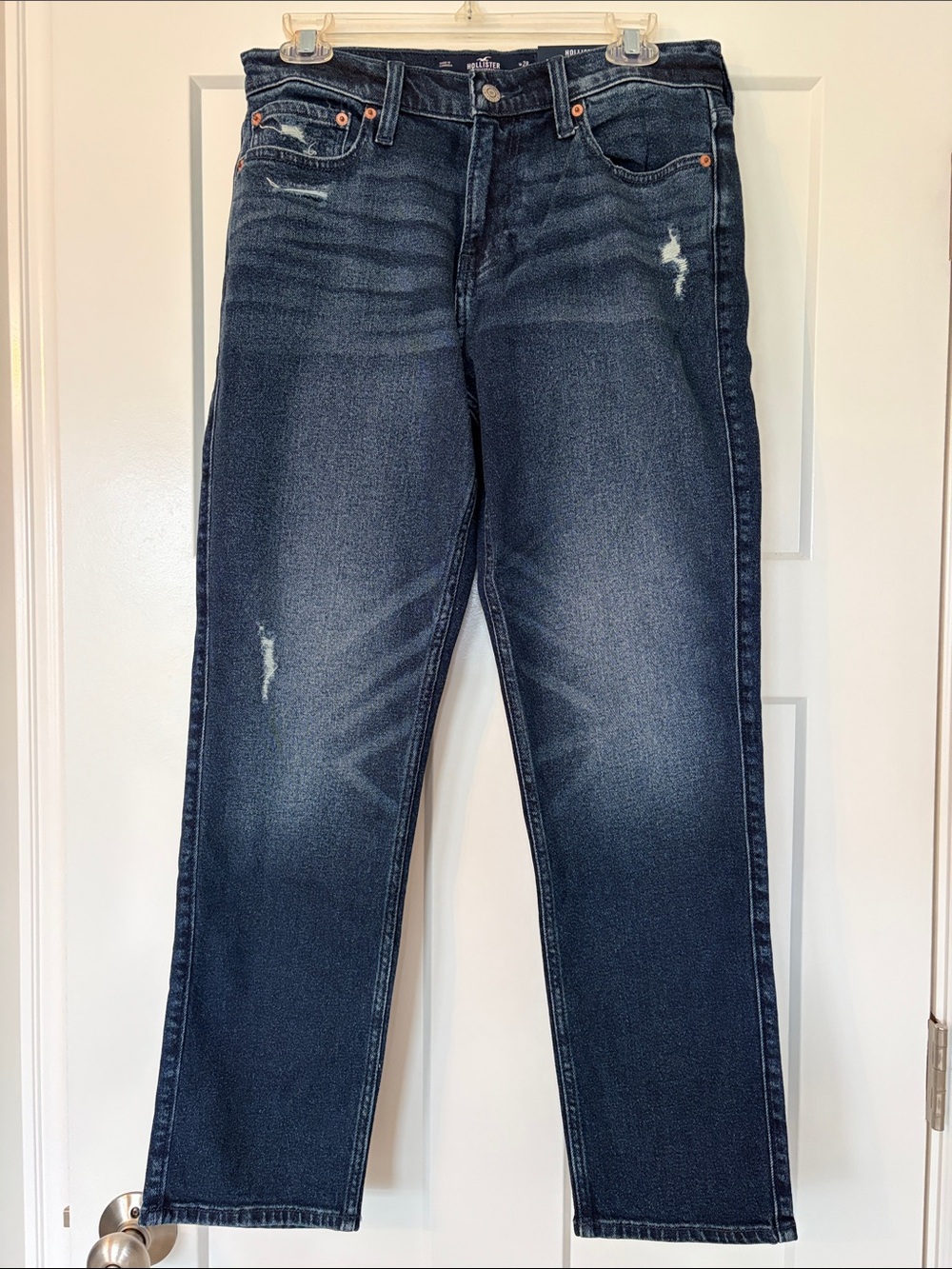 Hollister men’s jeans W28 L30. Epic Flex 90’s slim jean. NWT